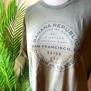 Banana Republic Logo T shirt